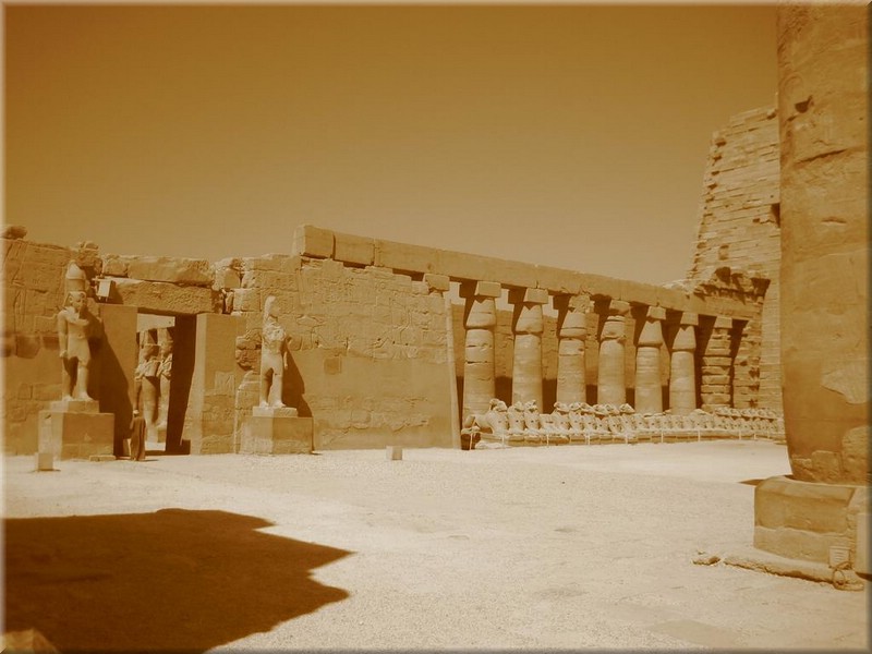 211Aegypten2007KarnakTempel.JPG