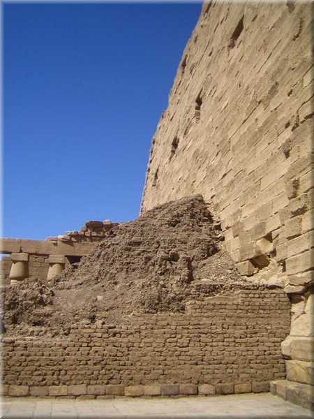 220Aegypten2007KarnakTempel.JPG