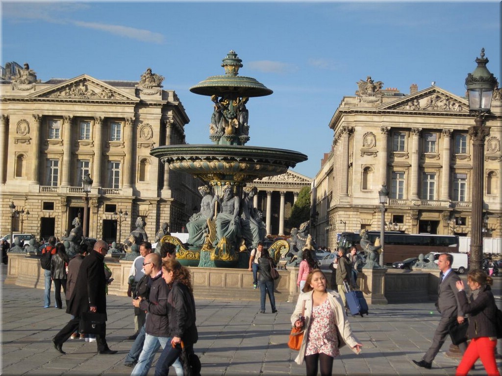 2_Paris_2012_081PlaceDeLaConcorde.JPG