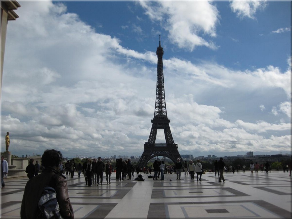 2_Paris_2012_166AmTrocadero.JPG