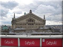 2_Paris_2012_211LaFayettePerfektePlattformFuerSuperAussicht.JPG