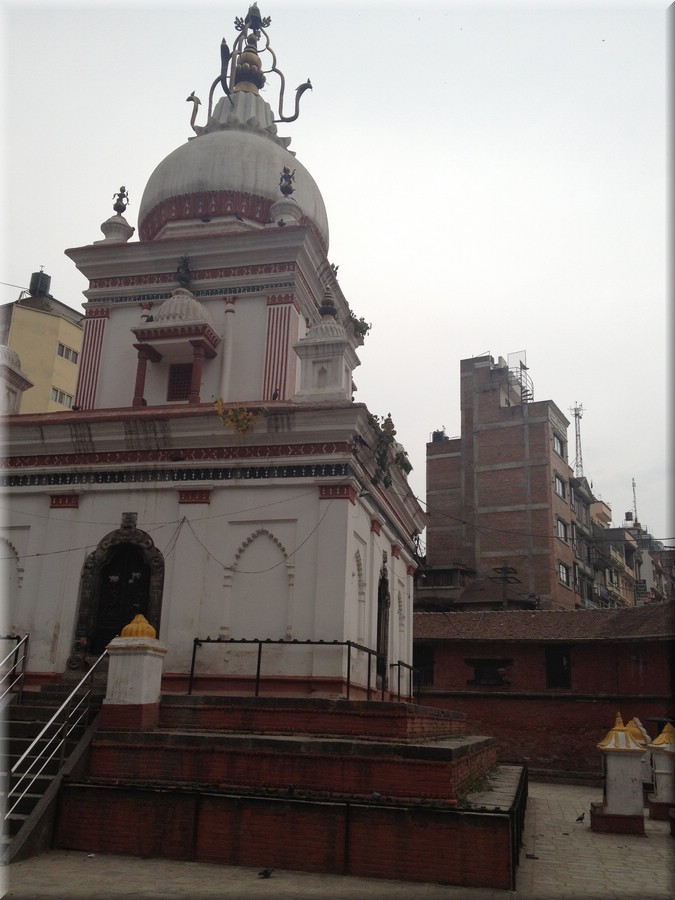 2013_04_18_Kathmandu1035_Thamel.JPG