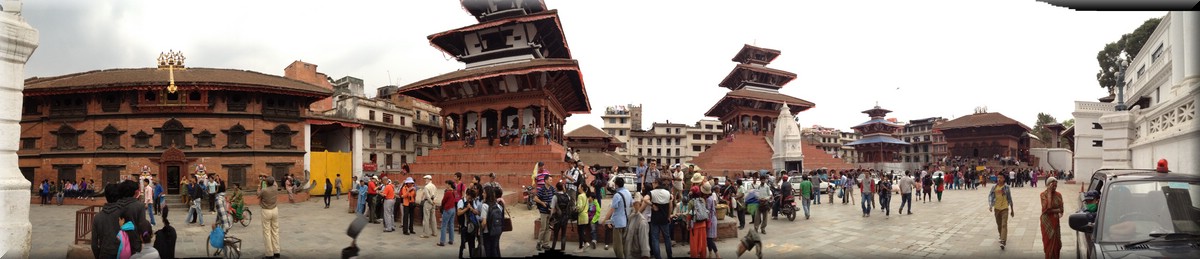 2013_04_18_Kathmandu1040_Thamel.JPG