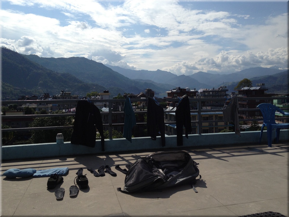 2013_04_21_Pokhara1029_bitte_einaml_alles_trocknen.JPG