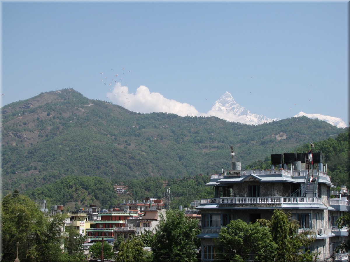 2013_04_27_Pokhara_World_Peace_Pagoda_Devis_Fall0425.JPG
