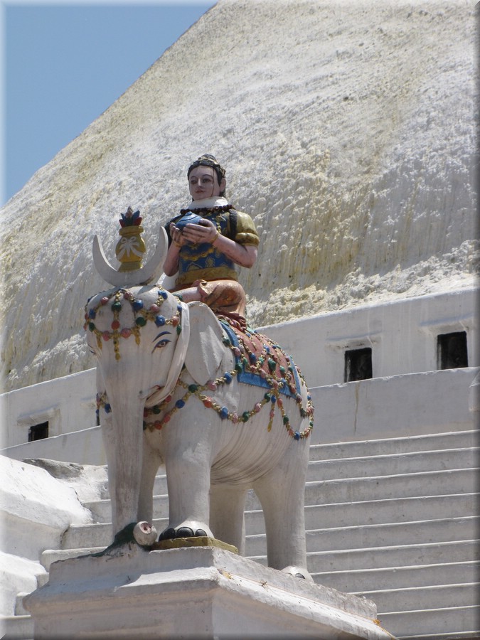 2013_04_30_Kathmandu_Boudha_Boudnath0741.JPG