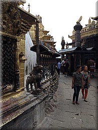 2013_04_19_Kathmandu_Swayambhunath_oder_monkey_temple1014.JPG