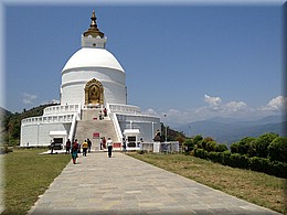 2013_04_27_Pokhara_World_Peace_Pagoda_Devis_Fall1010.JPG