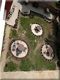 2013_04_29_Bhaktapur1012_Kathmandu_Garden_House_TOP.JPG