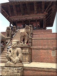 2013_04_29_Bhaktapur1030.JPG