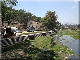 2013_04_30_Kathmandu_Pashupatinath1003.JPG