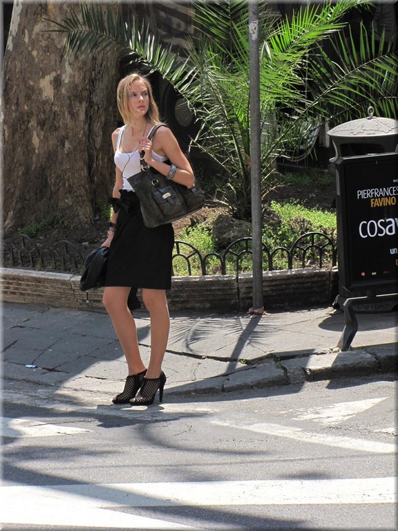IMG_0512_Business_dress_in_Roma.JPG