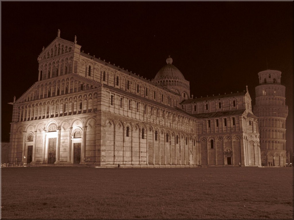 03_Pisa_by_night_ (78).JPG