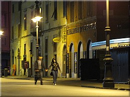 03_Pisa_by_night_ (12).JPG