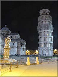 03_Pisa_by_night_ (20).JPG