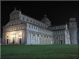 03_Pisa_by_night_ (77).JPG