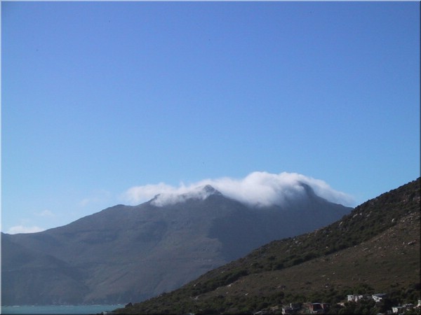007 Hout Bay am Morgen (Sonnenfinsternis) .jpg