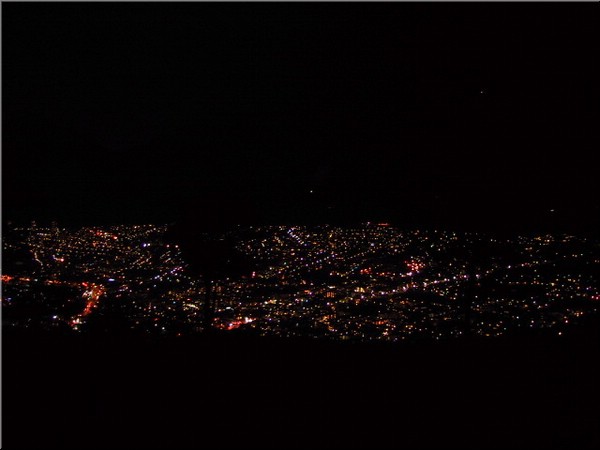 031 Cape Town by Night - vom Signal Hill aus .jpg