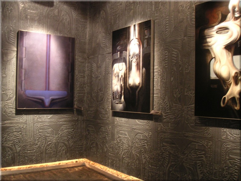 Museum 067GigerSchweizGreyerz.jpg