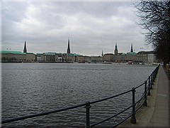 414_HH_an_der_Alster_Januar2008.JPG