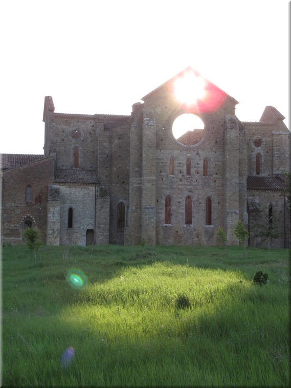 Italien_20012_082_San_Galgano.JPG