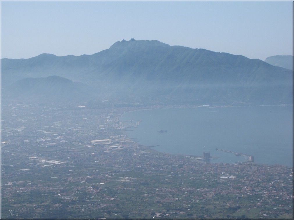Italien_20012_165_Neapel_Vesuv.JPG