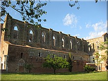 Italien_20012_085_San_Galgano.JPG