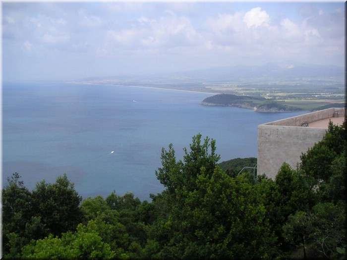 14Populonia018.JPG