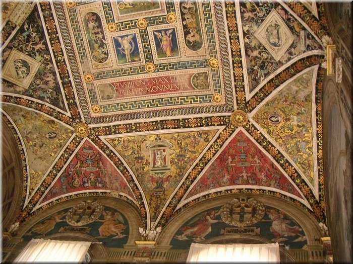 17Siena023.JPG