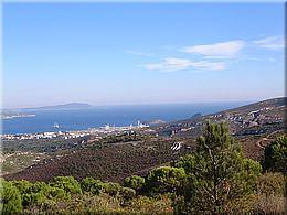 0310 Aussichtsplattform oberhalb von Cassis Blick Richtung Calanques.JPG