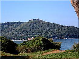 0809 Golfo di Baratti unterhalb von Populonia.JPG