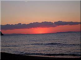 0901 Sonnenuntergang vor Populonia im Golfo di Baratti.JPG