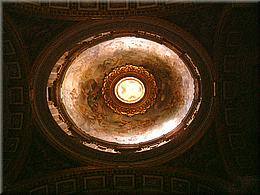 1448 Rom Vatikanstadt Plazza Venezia und Coloseum by night.jpg