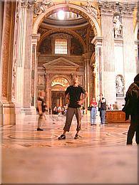 1581 Rom Vatikanstadt Plazza Venezia und Coloseum by night.jpg